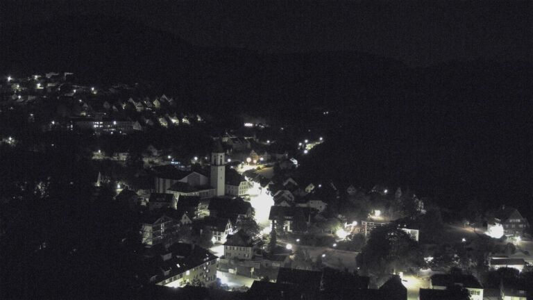 Dieses Bild zeigt eine Webcam-Aufnahme von Ottenhöfen, aufgenommen am Sonntag, den 23.08.2026 um 04:30 Uhr