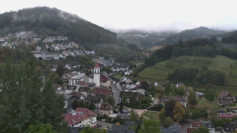 Dieses Bild zeigt eine Webcam-Aufnahme von Ottenhöfen, aufgenommen am Freitag, den 02.10.2026 um 08:10 Uhr