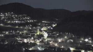 Dieses Bild zeigt eine Webcam-Aufnahme von Ottenhöfen, aufgenommen am Freitag, den 10.04.2026 um 21:00 Uhr