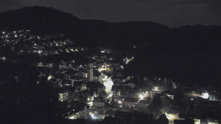 Dieses Bild zeigt eine Webcam-Aufnahme von Ottenhöfen, aufgenommen am Mittwoch, den 30.09.2026 um 23:30 Uhr