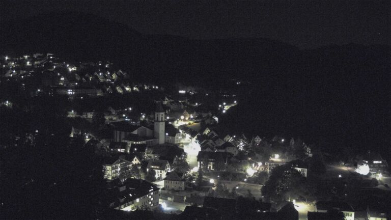 Dieses Bild zeigt eine Webcam-Aufnahme von Ottenhöfen, aufgenommen am Donnerstag, den 13.08.2026 um 23:00 Uhr