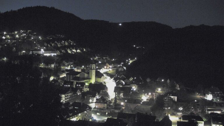 Dieses Bild zeigt eine Webcam-Aufnahme von Ottenhöfen, aufgenommen am Donnerstag, den 15.10.2026 um 06:40 Uhr