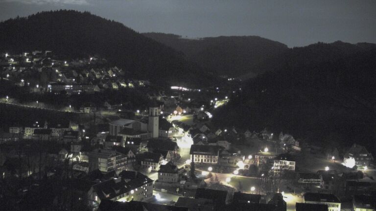 Dieses Bild zeigt eine Webcam-Aufnahme von Ottenhöfen, aufgenommen am Freitag, den 03.04.2026 um 00:30 Uhr