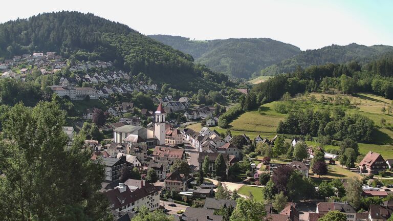 Dieses Bild zeigt eine Webcam-Aufnahme von Ottenhöfen, aufgenommen am Dienstag, den 26.05.2026 um 09:40 Uhr