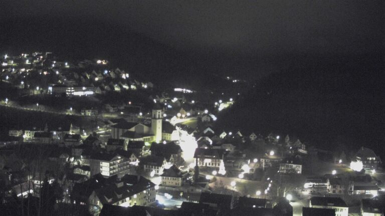 Dieses Bild zeigt eine Webcam-Aufnahme von Ottenhöfen, aufgenommen am Dienstag, den 23.12.2025 um 06:50 Uhr