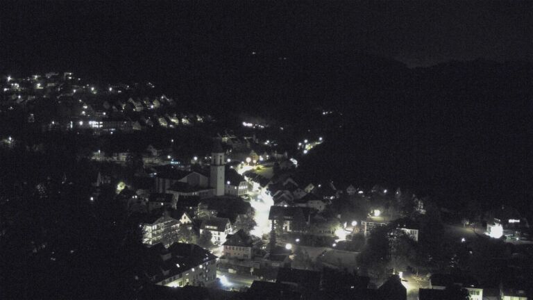 Dieses Bild zeigt eine Webcam-Aufnahme von Ottenhöfen, aufgenommen am Samstag, den 17.10.2026 um 23:30 Uhr