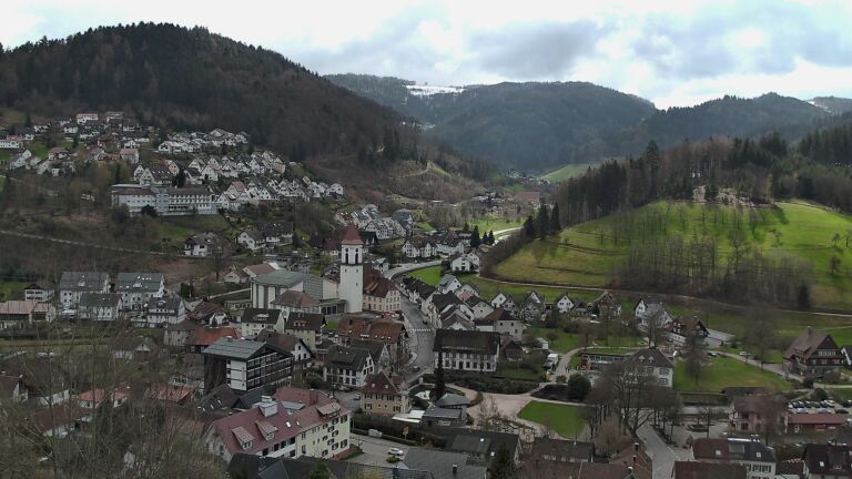 Dieses Bild zeigt eine Webcam-Aufnahme von Ottenhöfen, aufgenommen am Sonntag, den 29.03.2026 um 13:10 Uhr