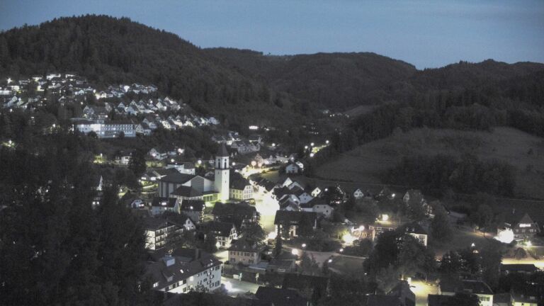Dieses Bild zeigt eine Webcam-Aufnahme von Ottenhöfen, aufgenommen am Dienstag, den 01.09.2026 um 20:50 Uhr