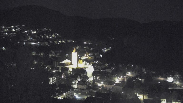 Dieses Bild zeigt eine Webcam-Aufnahme von Ottenhöfen, aufgenommen am Sonntag, den 02.08.2026 um 22:30 Uhr