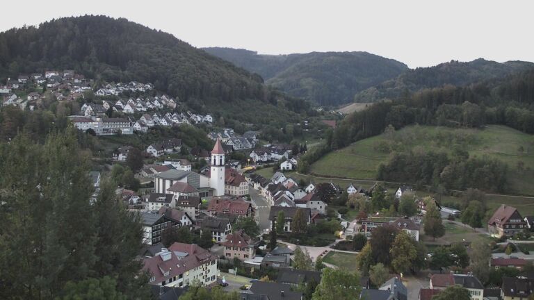 Dieses Bild zeigt eine Webcam-Aufnahme von Ottenhöfen, aufgenommen am Montag, den 28.09.2026 um 07:00 Uhr