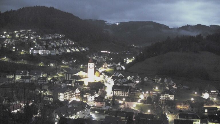 Dieses Bild zeigt eine Webcam-Aufnahme von Ottenhöfen, aufgenommen am Montag, den 30.03.2026 um 20:30 Uhr