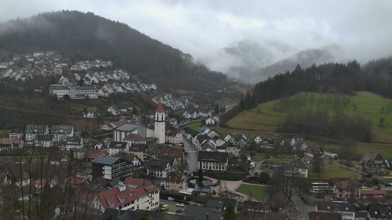 Dieses Bild zeigt eine Webcam-Aufnahme von Ottenhöfen, aufgenommen am Dienstag, den 24.02.2026 um 13:40 Uhr