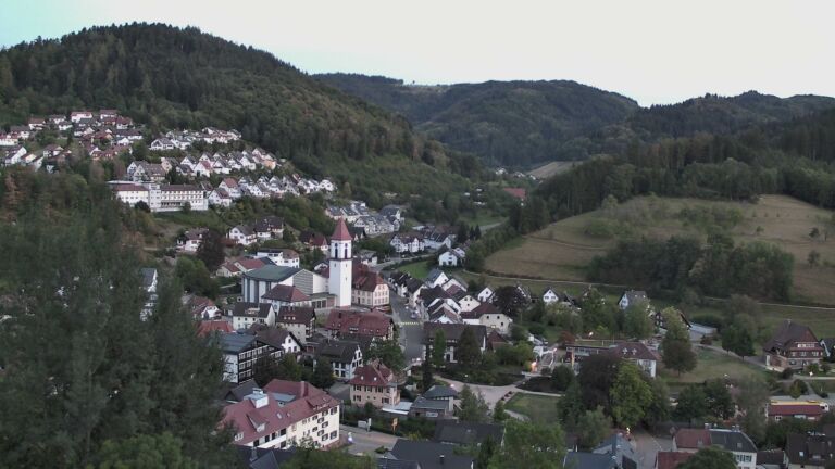 Dieses Bild zeigt eine Webcam-Aufnahme von Ottenhöfen, aufgenommen am Dienstag, den 01.09.2026 um 20:20 Uhr