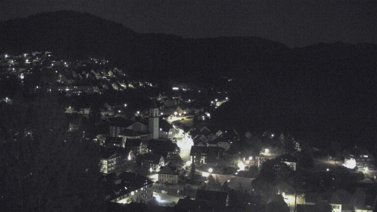 Dieses Bild zeigt eine Webcam-Aufnahme von Ottenhöfen, aufgenommen am Sonntag, den 02.08.2026 um 23:00 Uhr