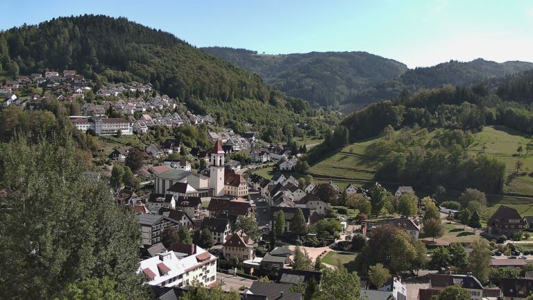 Dieses Bild zeigt eine Webcam-Aufnahme von Ottenhöfen, aufgenommen am Mittwoch, den 23.09.2026 um 15:10 Uhr