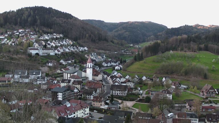 Dieses Bild zeigt eine Webcam-Aufnahme von Ottenhöfen, aufgenommen am Mittwoch, den 08.04.2026 um 07:20 Uhr