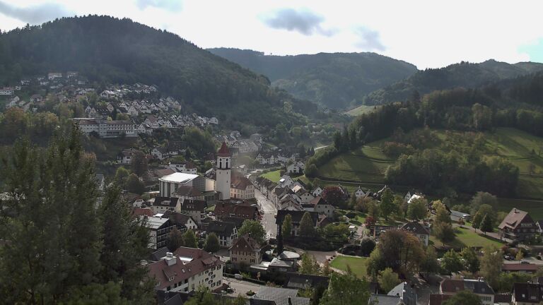 Dieses Bild zeigt eine Webcam-Aufnahme von Ottenhöfen, aufgenommen am Mittwoch, den 14.10.2026 um 11:20 Uhr