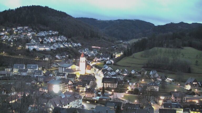 Dieses Bild zeigt eine Webcam-Aufnahme von Ottenhöfen, aufgenommen am Samstag, den 21.02.2026 um 18:20 Uhr