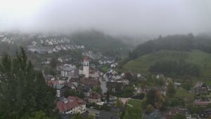 Dieses Bild zeigt eine Webcam-Aufnahme von Ottenhöfen, aufgenommen am Samstag, den 17.10.2026 um 10:10 Uhr