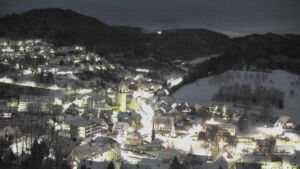 Dieses Bild zeigt eine Webcam-Aufnahme von Ottenhöfen, aufgenommen am Donnerstag, den 08.01.2026 um 07:20 Uhr