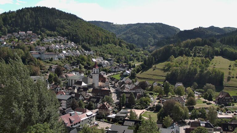 Dieses Bild zeigt eine Webcam-Aufnahme von Ottenhöfen, aufgenommen am Freitag, den 11.09.2026 um 14:10 Uhr