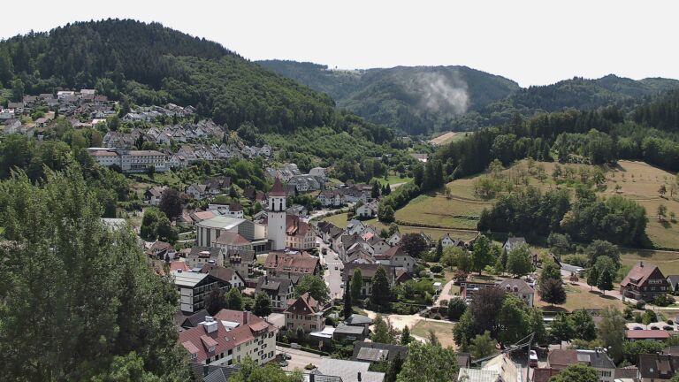 Dieses Bild zeigt eine Webcam-Aufnahme von Ottenhöfen, aufgenommen am Mittwoch, den 22.07.2026 um 12:40 Uhr