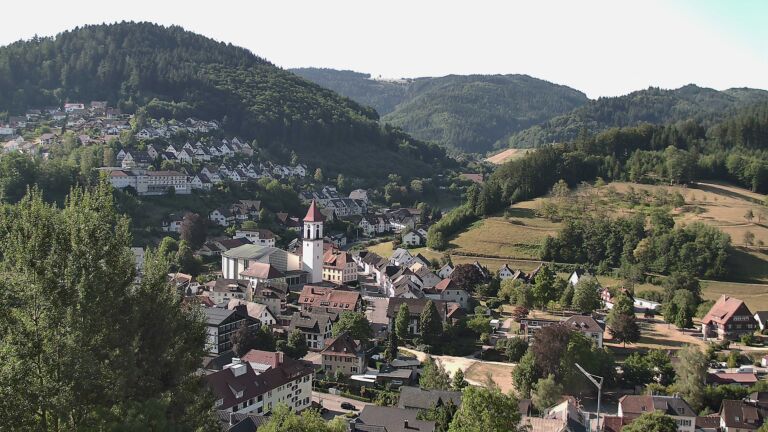 Dieses Bild zeigt eine Webcam-Aufnahme von Ottenhöfen, aufgenommen am Mittwoch, den 29.07.2026 um 09:10 Uhr
