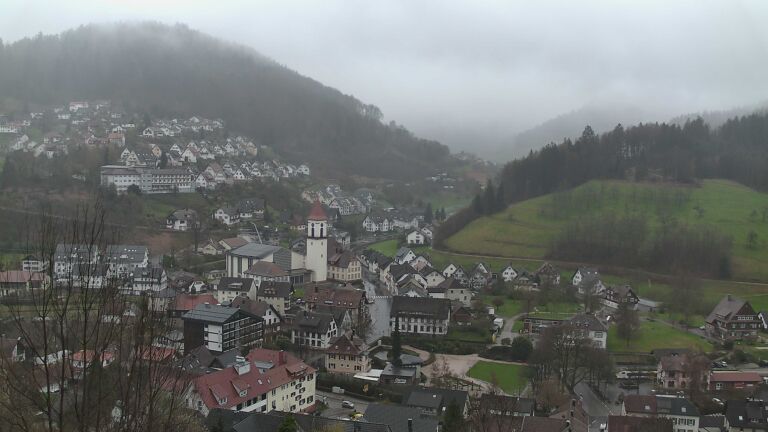 Dieses Bild zeigt eine Webcam-Aufnahme von Ottenhöfen, aufgenommen am Montag, den 30.03.2026 um 10:40 Uhr