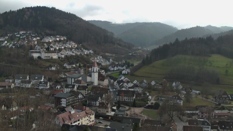 Dieses Bild zeigt eine Webcam-Aufnahme von Ottenhöfen, aufgenommen am Dienstag, den 23.12.2025 um 15:10 Uhr