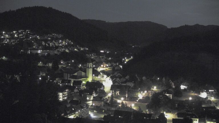 Dieses Bild zeigt eine Webcam-Aufnahme von Ottenhöfen, aufgenommen am Dienstag, den 26.05.2026 um 22:30 Uhr