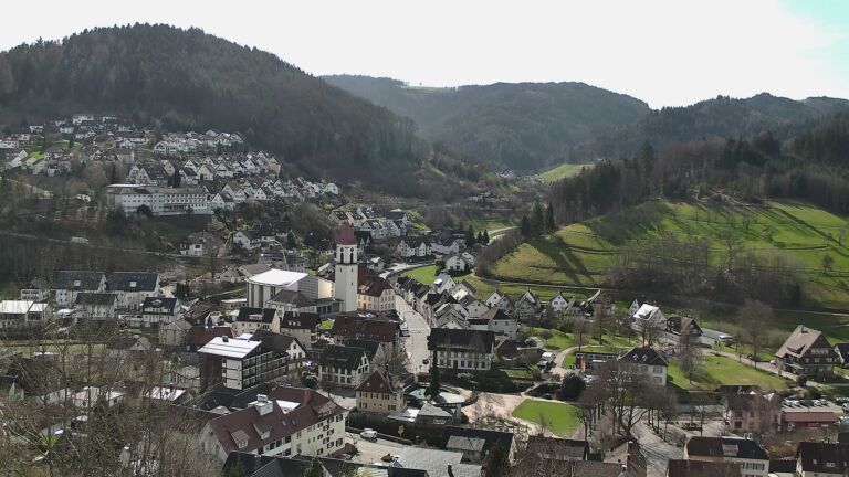 Dieses Bild zeigt eine Webcam-Aufnahme von Ottenhöfen, aufgenommen am Freitag, den 13.03.2026 um 10:50 Uhr