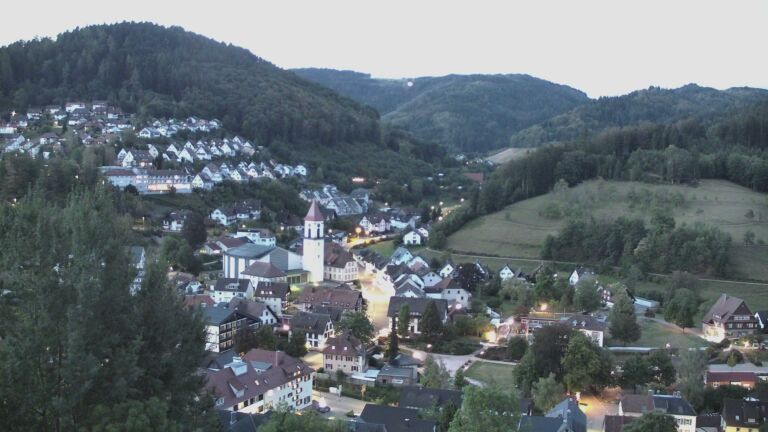 Dieses Bild zeigt eine Webcam-Aufnahme von Ottenhöfen, aufgenommen am Freitag, den 04.09.2026 um 06:20 Uhr