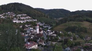 Dieses Bild zeigt eine Webcam-Aufnahme von Ottenhöfen, aufgenommen am Montag, den 31.08.2026 um 19:40 Uhr
