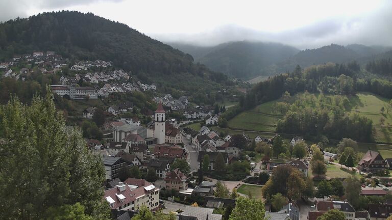 Dieses Bild zeigt eine Webcam-Aufnahme von Ottenhöfen, aufgenommen am Freitag, den 02.10.2026 um 12:50 Uhr