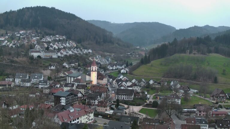 Dieses Bild zeigt eine Webcam-Aufnahme von Ottenhöfen, aufgenommen am Samstag, den 21.03.2026 um 18:30 Uhr