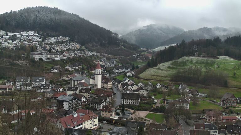 Dieses Bild zeigt eine Webcam-Aufnahme von Ottenhöfen, aufgenommen am Donnerstag, den 26.03.2026 um 10:40 Uhr