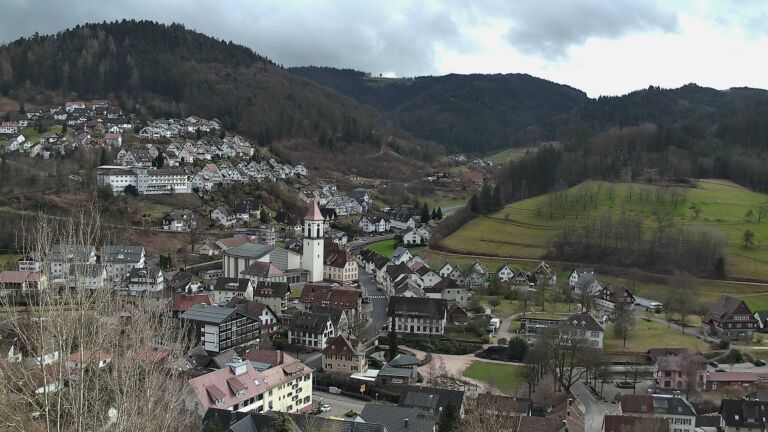 Dieses Bild zeigt eine Webcam-Aufnahme von Ottenhöfen, aufgenommen am Donnerstag, den 19.02.2026 um 15:10 Uhr