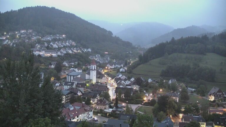 Dieses Bild zeigt eine Webcam-Aufnahme von Ottenhöfen, aufgenommen am Samstag, den 10.10.2026 um 07:20 Uhr