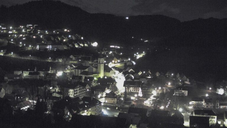 Dieses Bild zeigt eine Webcam-Aufnahme von Ottenhöfen, aufgenommen am Freitag, den 12.12.2025 um 06:00 Uhr