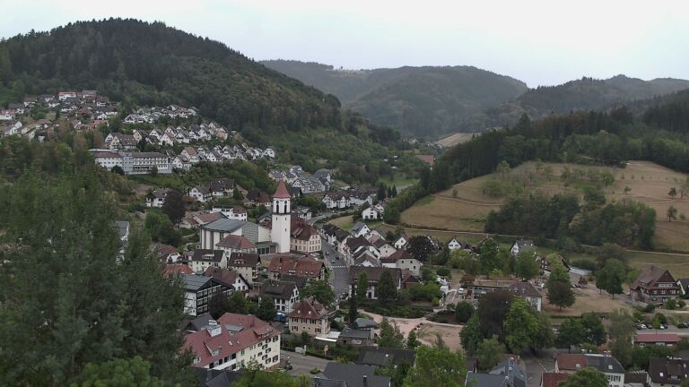Dieses Bild zeigt eine Webcam-Aufnahme von Ottenhöfen, aufgenommen am Freitag, den 21.08.2026 um 11:50 Uhr