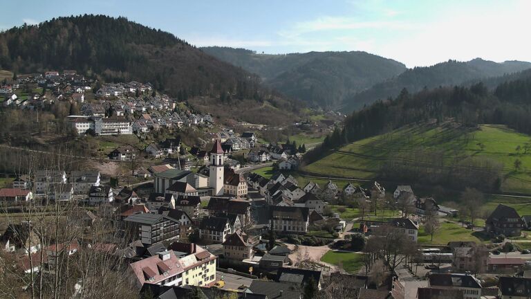 Dieses Bild zeigt eine Webcam-Aufnahme von Ottenhöfen, aufgenommen am Donnerstag, den 19.03.2026 um 15:00 Uhr