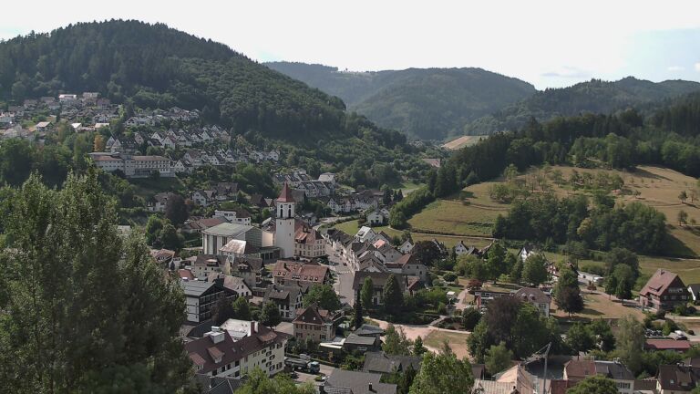 Dieses Bild zeigt eine Webcam-Aufnahme von Ottenhöfen, aufgenommen am Donnerstag, den 16.07.2026 um 10:40 Uhr