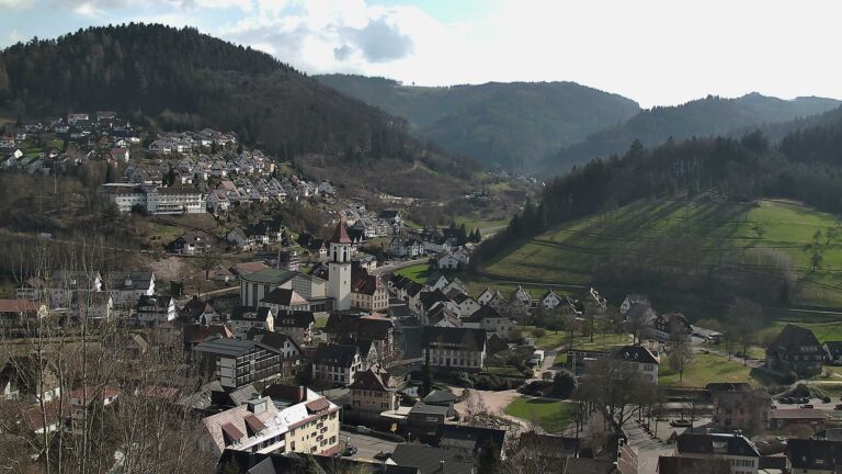 Dieses Bild zeigt eine Webcam-Aufnahme von Ottenhöfen, aufgenommen am Dienstag, den 03.03.2026 um 14:30 Uhr