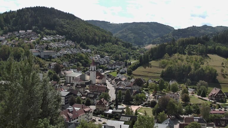 Dieses Bild zeigt eine Webcam-Aufnahme von Ottenhöfen, aufgenommen am Mittwoch, den 02.09.2026 um 12:40 Uhr