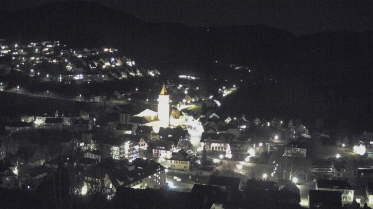 Dieses Bild zeigt eine Webcam-Aufnahme von Ottenhöfen, aufgenommen am Donnerstag, den 18.12.2025 um 22:30 Uhr