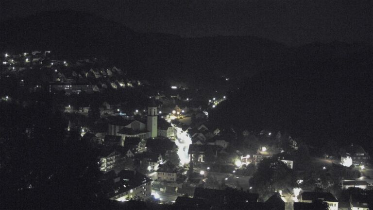 Dieses Bild zeigt eine Webcam-Aufnahme von Ottenhöfen, aufgenommen am Freitag, den 28.08.2026 um 05:00 Uhr