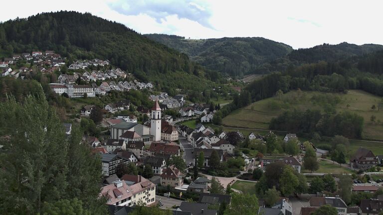 Dieses Bild zeigt eine Webcam-Aufnahme von Ottenhöfen, aufgenommen am Montag, den 07.09.2026 um 15:40 Uhr