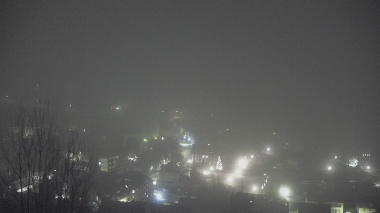 Dieses Bild zeigt eine Webcam-Aufnahme von Ottenhöfen, aufgenommen am Sonntag, den 28.12.2025 um 05:30 Uhr