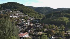 Dieses Bild zeigt eine Webcam-Aufnahme von Ottenhöfen, aufgenommen am Donnerstag, den 15.10.2026 um 16:20 Uhr