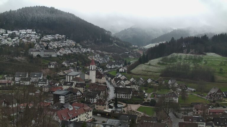 Dieses Bild zeigt eine Webcam-Aufnahme von Ottenhöfen, aufgenommen am Donnerstag, den 26.03.2026 um 10:30 Uhr